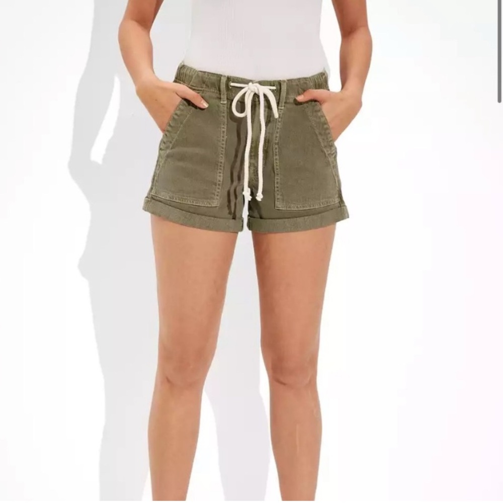 NWOT AE Stretch TomGirl Short